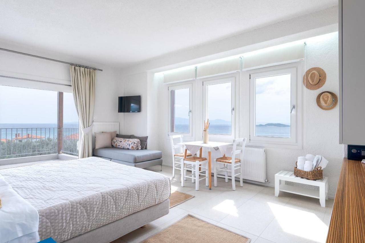 Villa Almira Luxury Apartments Уранополис Экстерьер фото